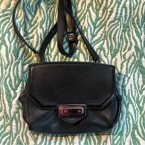 Elegant Black Leather Shoulder Bag